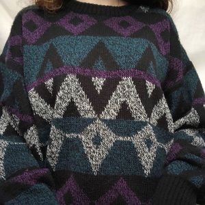 80’s sweater💜